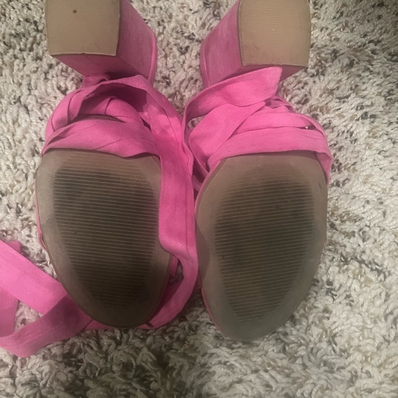 Lulus heels - Picture 4 of 4